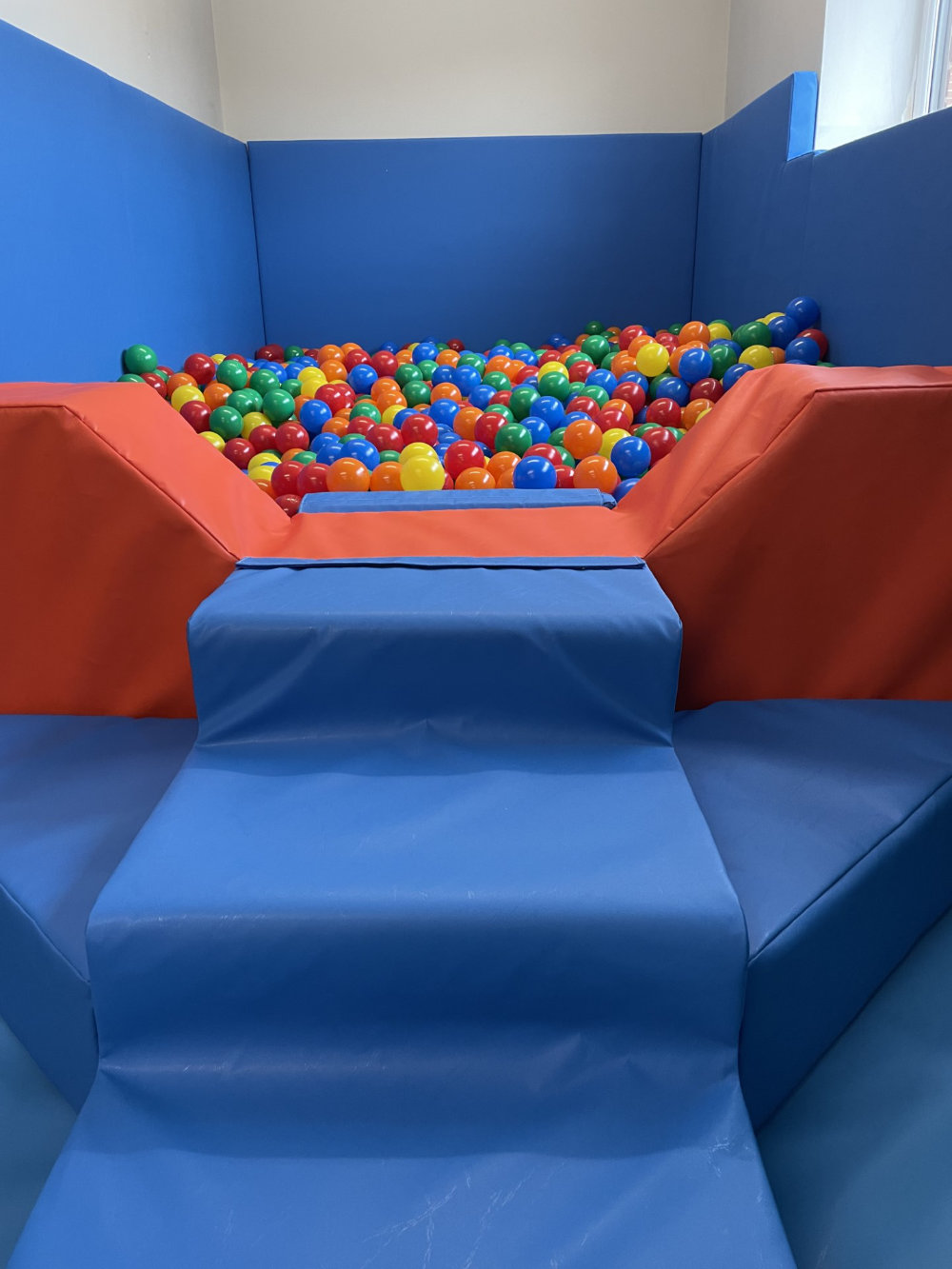 Soft play ball pit area